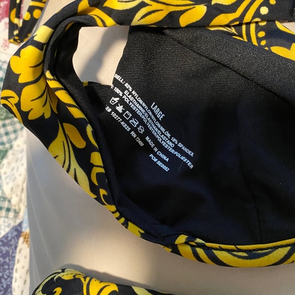 New Bikini - Picture 5 of 6